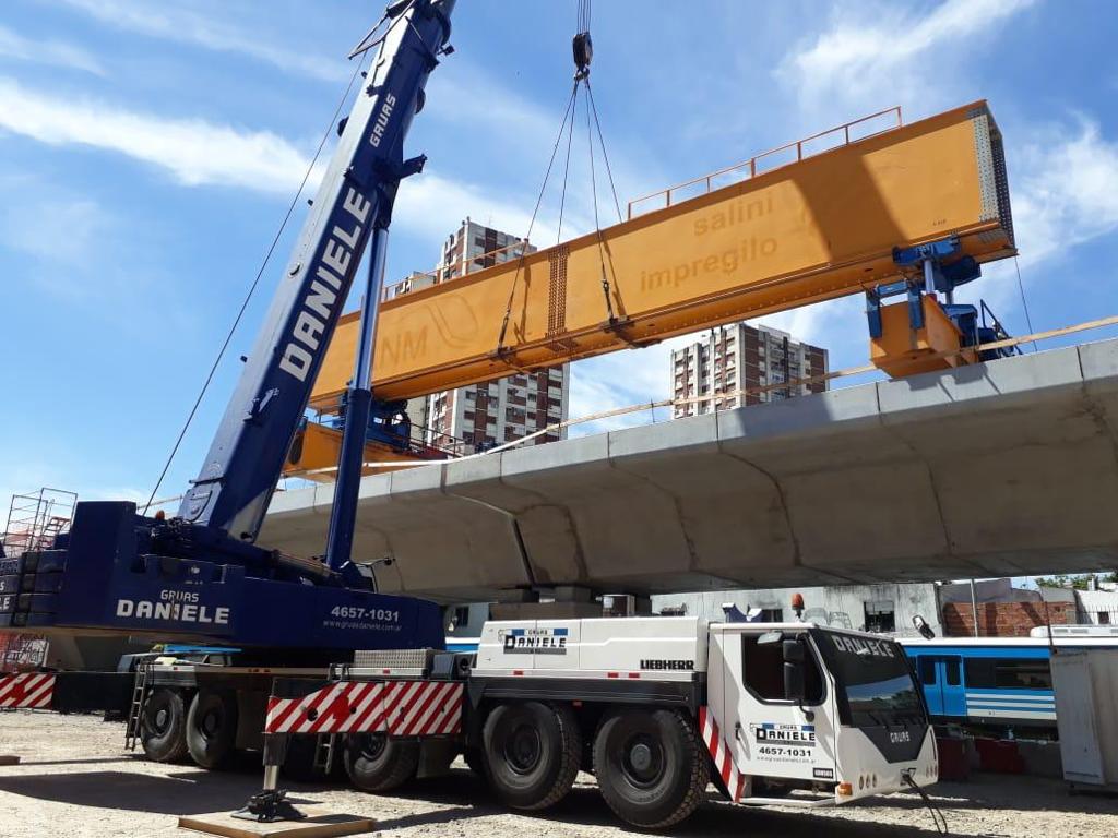 SERVICIO DE GRUA TELESCOPICA