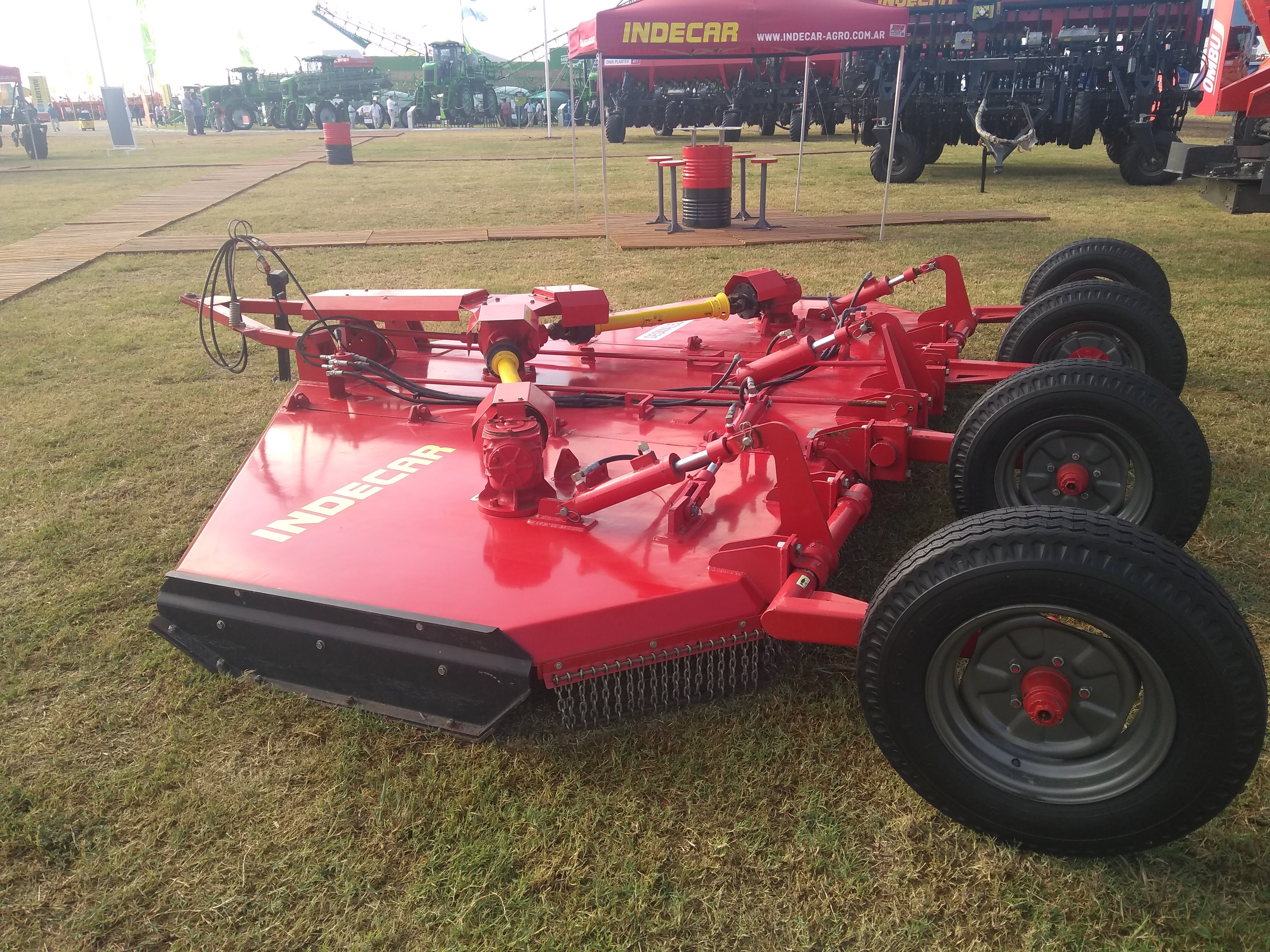 DESMALEZADORA DA 4.3 Desmalezadora de arrastre 4.3