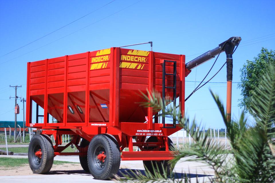 TOLVA SEMILLERA Para semillas y fertilizantes