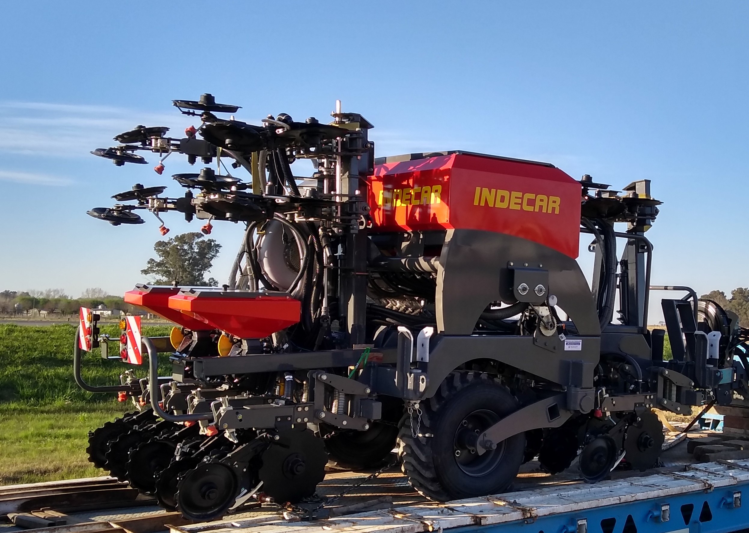 Euro Combi Sembradora Air Drill Para pasturas, granos finos y gruesos