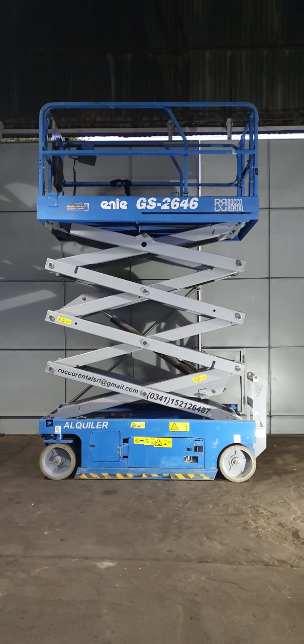 Alquiler de plataformas eléctricas tipo tijeras