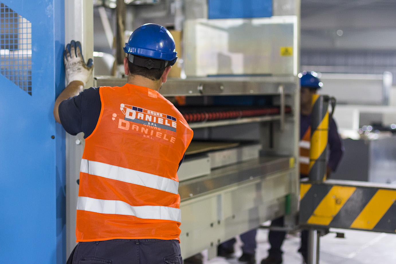 Servicio de movimiento de máquinas