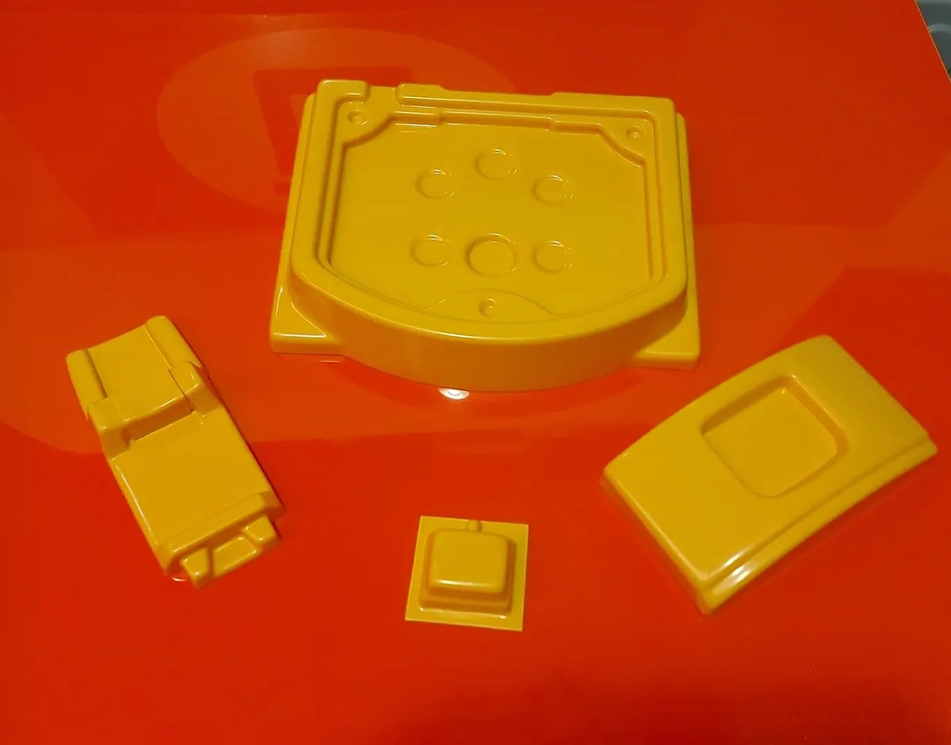 Gabinetes plásticos